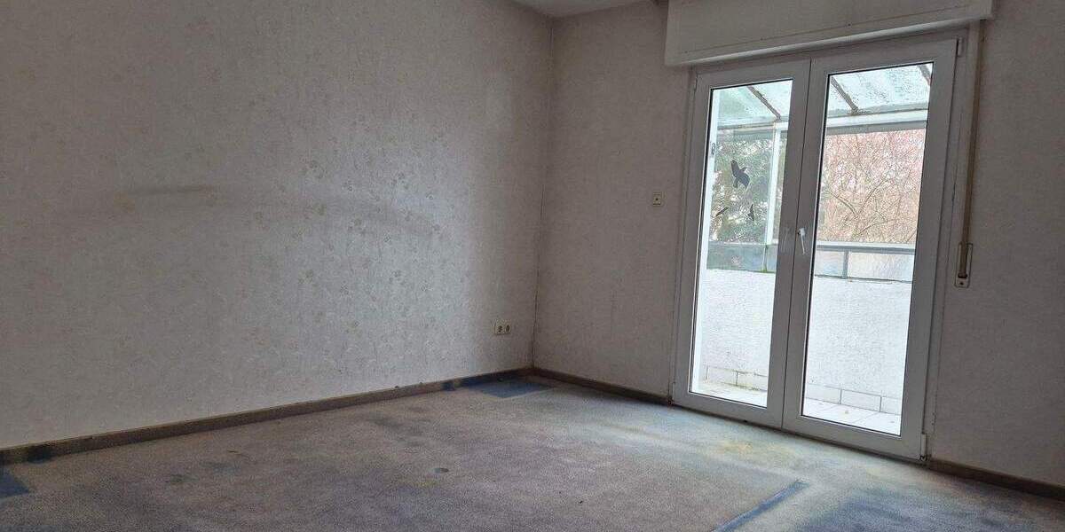 Einfamilienhaus Egelsbach - 6 Zimmer, 130 m&sup2;, 420.000&euro; | Angebot:25661014