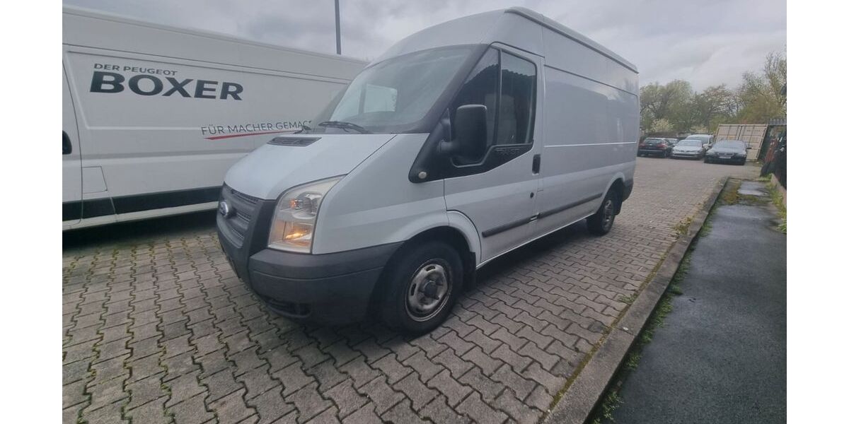 Ford Transit 160.900 km 5.200 &euro; Frankfurt am Main 60385