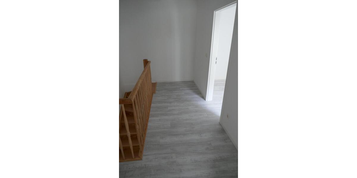 Einfamilienhaus Frankfurt am Main West - 3 Zimmer, 76 m&sup2;, 1.188&euro; | Angebot:25876519