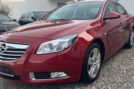 Opel Insignia 92.000 km 8.990 &euro; Dreieich 63303