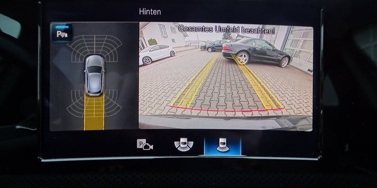 Mercedes-Benz A 200 AMG Line, Standheizung, Leder, Rückfahrkamer 145.252 km 17.990 &euro; Rodgau 63110