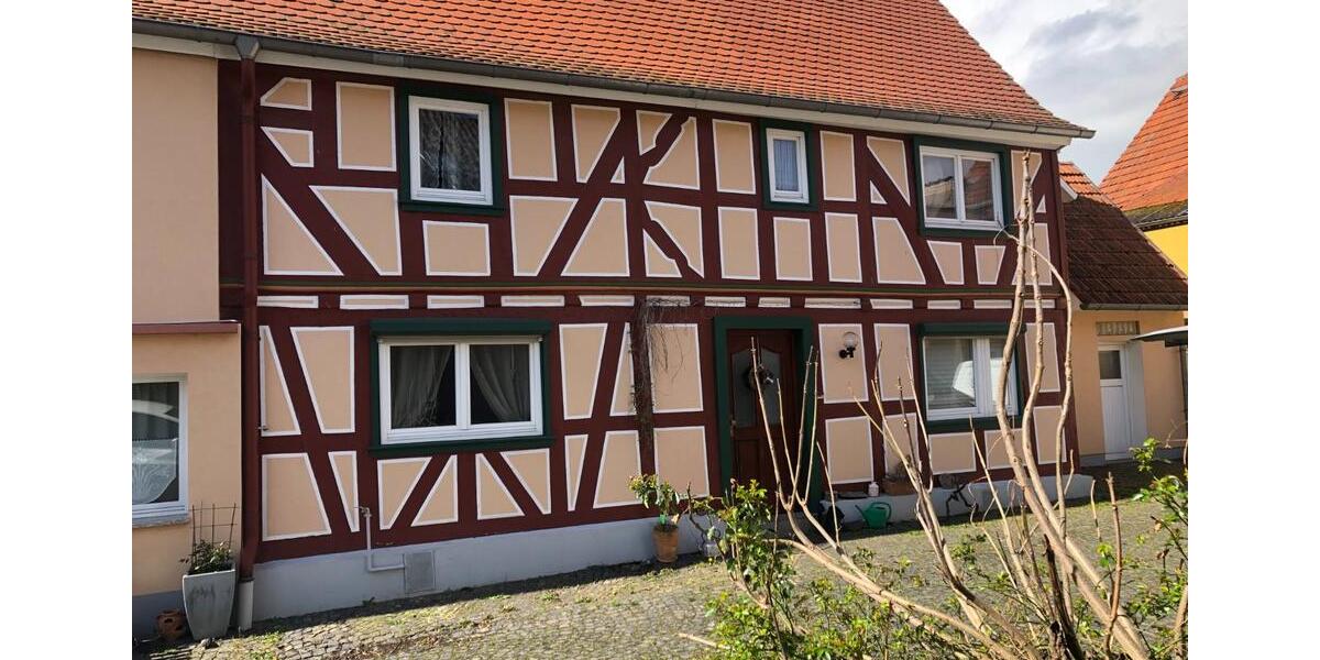 Mehrfamilienhaus, Wohnhaus Ortenberg - 9 Zimmer, 195 m&sup2;, 249.500&euro; | Angebot:25103281