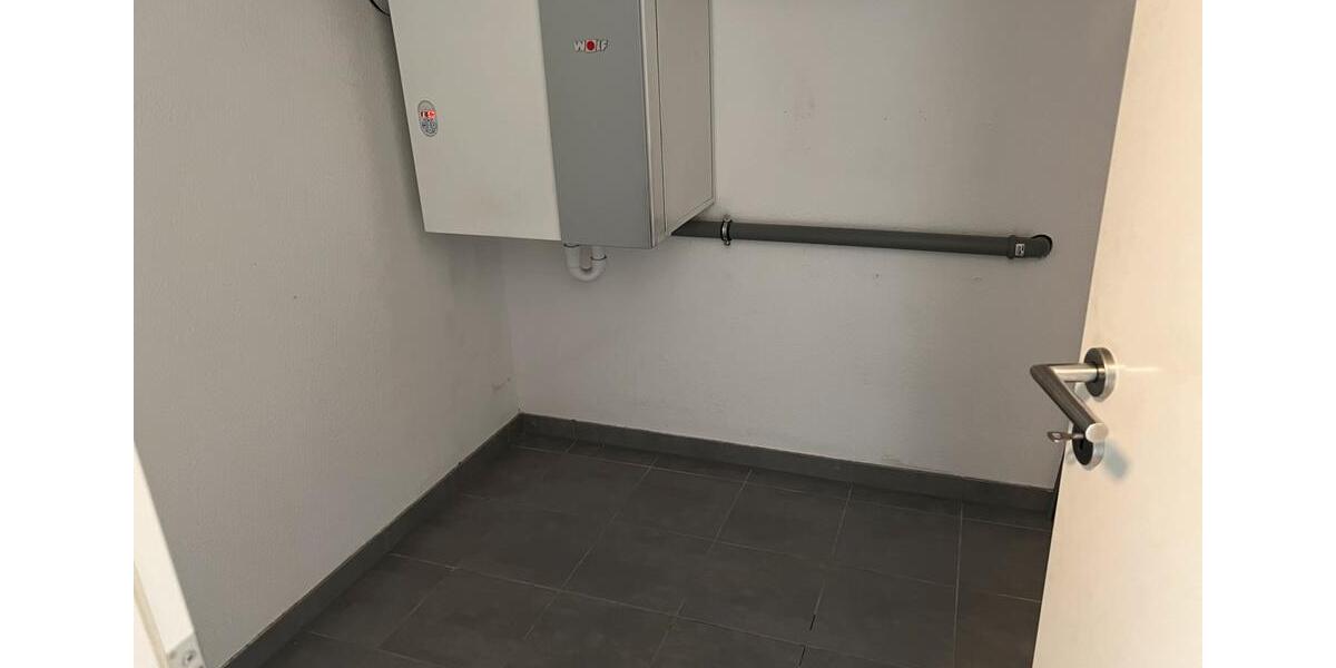 Etagenwohnung Offenbach am Main Bieberer Berg - 2 Zimmer, 67 m&sup2;, 1.255&euro; | Angebot:25932469