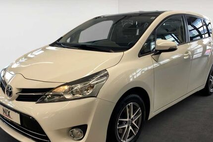 Toyota Verso 90.560 km 17.490 &euro; Frankfurt 60314