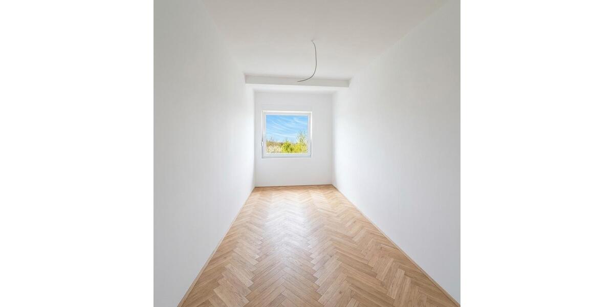 Etagenwohnung Frankfurt am Main Ostend - 5 Zimmer, 95 m&sup2;, 560&euro; | Angebot:26196711