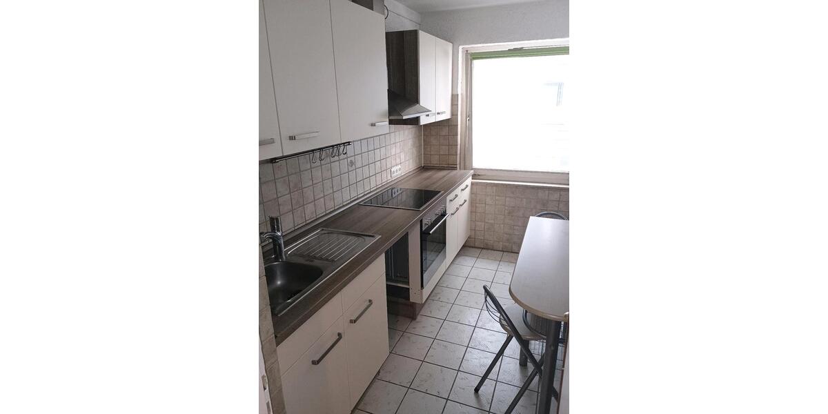 Etagenwohnung Frankfurt am Main Nied - 3 Zimmer, 79 m&sup2;, 1.270&euro; | Angebot:25838004