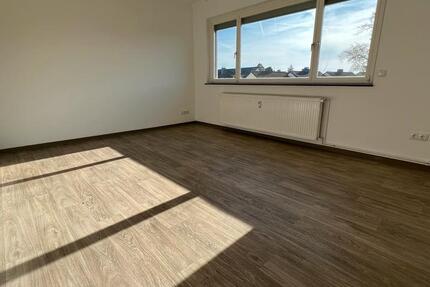 Wohnung Obertshausen - 3 Zimmer, 65 m&sup2;, 990&euro; | Angebot:24816272