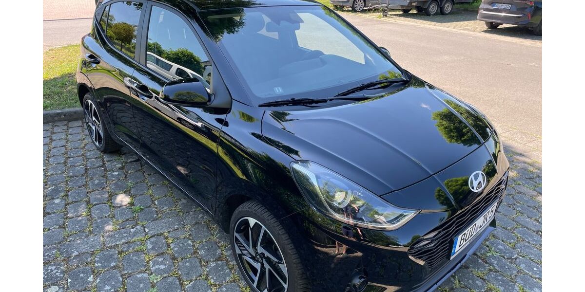 Hyundai i10 21.000 km 15.300 &euro; Altenstadt 63674