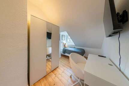 Zimmer Frankfurt am Main Bockenheim - 670&euro; | Angebot:25998250