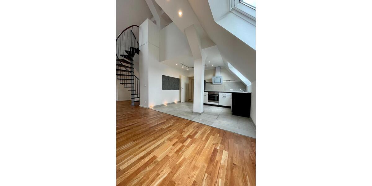 Maisonettenwohnung Hanau Groß-Steinheim - 2 Zimmer, 85 m&sup2;, 930&euro; | Angebot:25885797