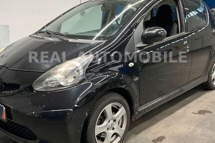 Toyota Aygo (X) 114.000 km 3.499 &euro; Frankfurt am Main 65933