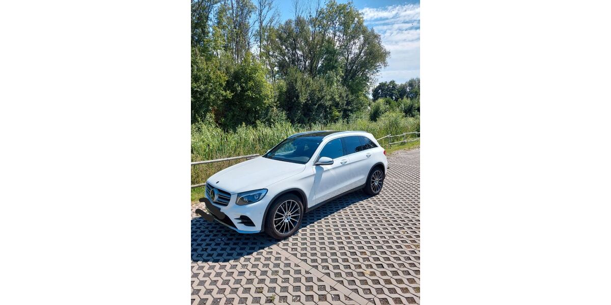 Mercedes-Benz GLC 300 70.000 km 29.750 &euro; Woellstadt 61206