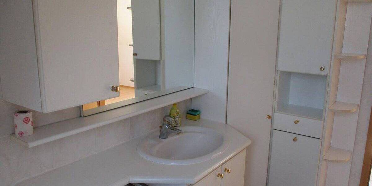 Einfamilienhaus Friedberg Bruchenbrücken - 7 Zimmer, 132 m&sup2;, 1.500&euro; | Angebot:26891993