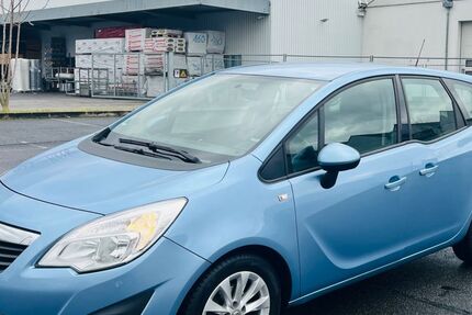 Opel Meriva 75.000 km 5.490 &euro; Frankfurt 60386