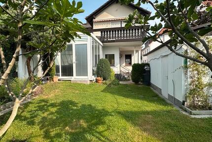 Haus Dreieich - 5 Zimmer, 130 m&sup2;, 599.000&euro; | Angebot:24788647