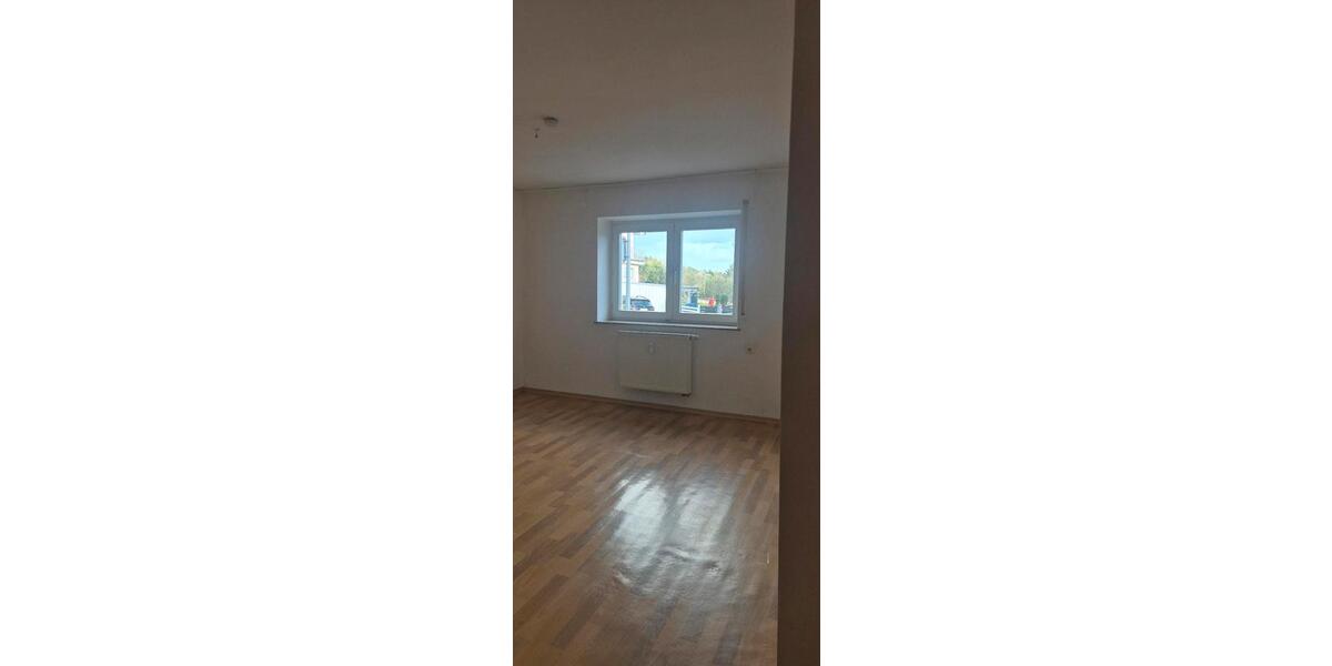 Erdgeschoßwohnung Hösbach - 3 Zimmer, 86 m&sup2;, 950&euro; | Angebot:25979883