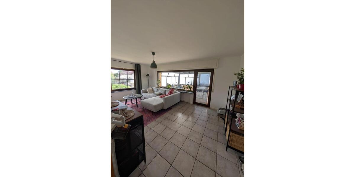 Erdgeschoßwohnung Bad Vilbel - 3 Zimmer, 94 m&sup2;, 1.300&euro; | Angebot:25900521