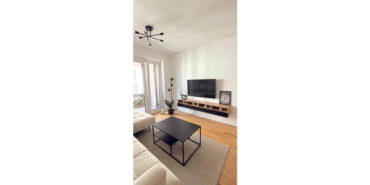 Etagenwohnung Frankfurt am Main Ostend - 2 Zimmer, 62 m&sup2;, 1.200&euro; | Angebot:25905305