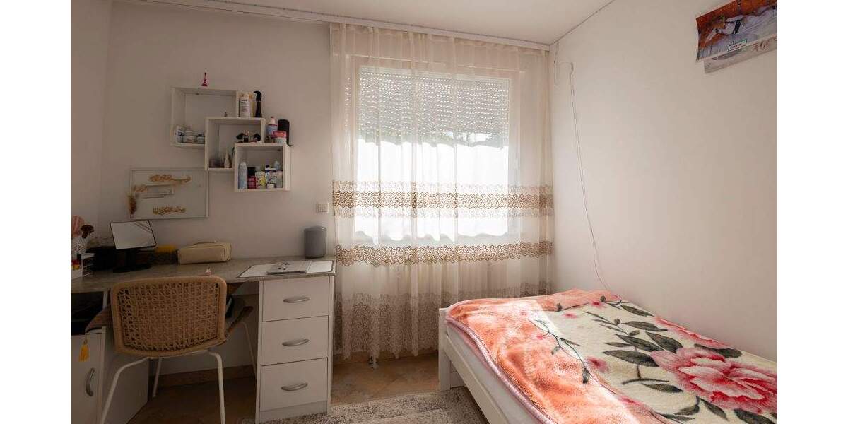 Reihenendhaus Neu-Isenburg Isenburg - 6 Zimmer, 142 m&sup2;, 674.000&euro; | Angebot:25685368