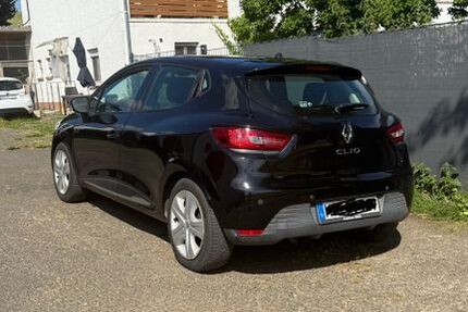 Renault Clio 140.000 km 5.750 &euro; Langenselbold 63505