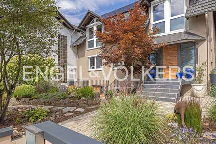 Haus Friedrichsdorf - 6 Zimmer, 301 m&sup2;, 1.450.000&euro; | Angebot:22795912