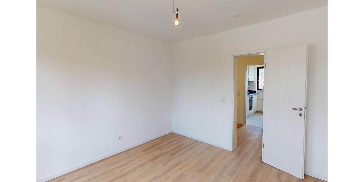 Etagenwohnung Frankfurt am Main Ginnheim - 3 Zimmer, 77 m&sup2;, 1.587&euro; | Angebot:25892259