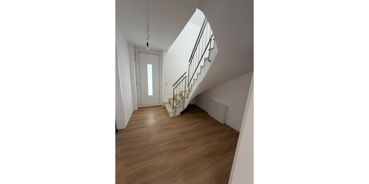 Maisonettenwohnung Büdingen - 5 Zimmer, 108 m&sup2;, 1.400&euro; | Angebot:25118018