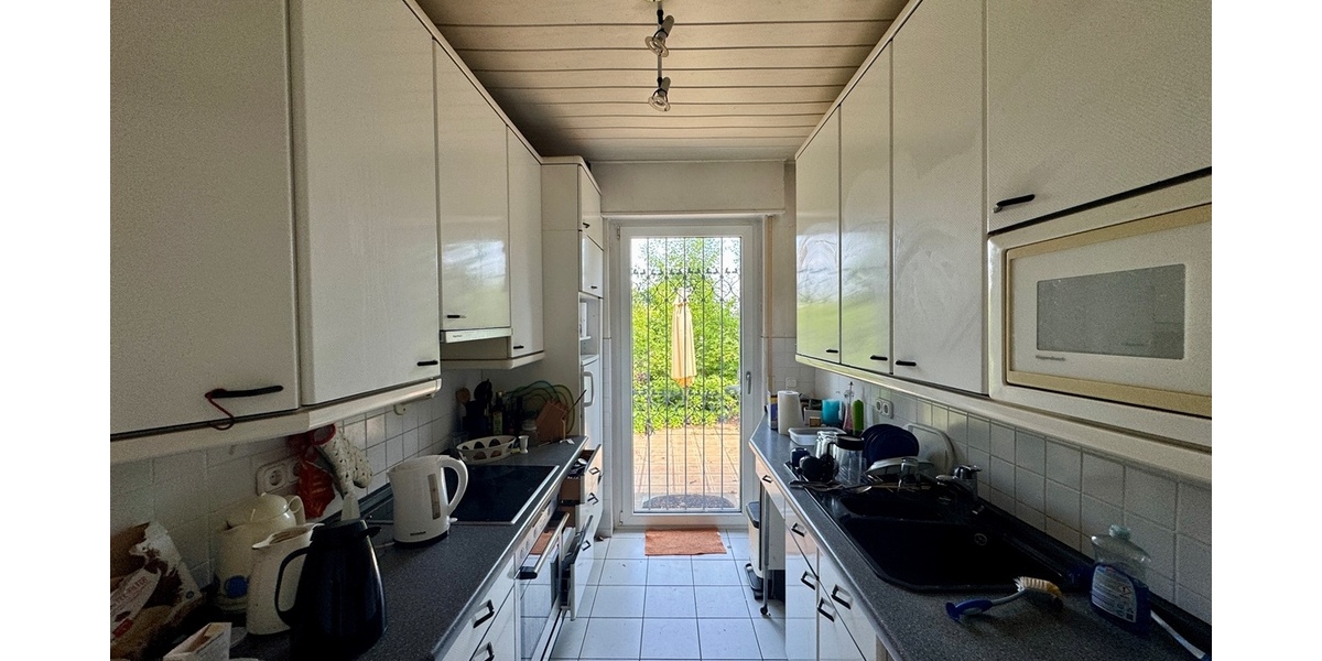 Oberursel - Oberstedten: Großzügiges Grundstück mit Altbestand! - Einfamilienhaus Oberursel | Angebot:22081672