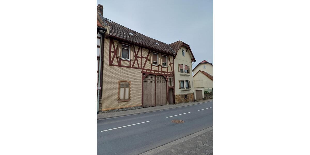 Bauernhaus, Landhaus Bad Homburg vor der Höhe Gonzenheim - 6 Zimmer, 200 m&sup2;, 315.000&euro; | Angebot:26031823