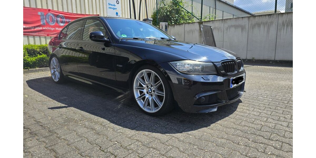 BMW 320 267.000 km 8.500 &euro; Offenbach am Main 63075