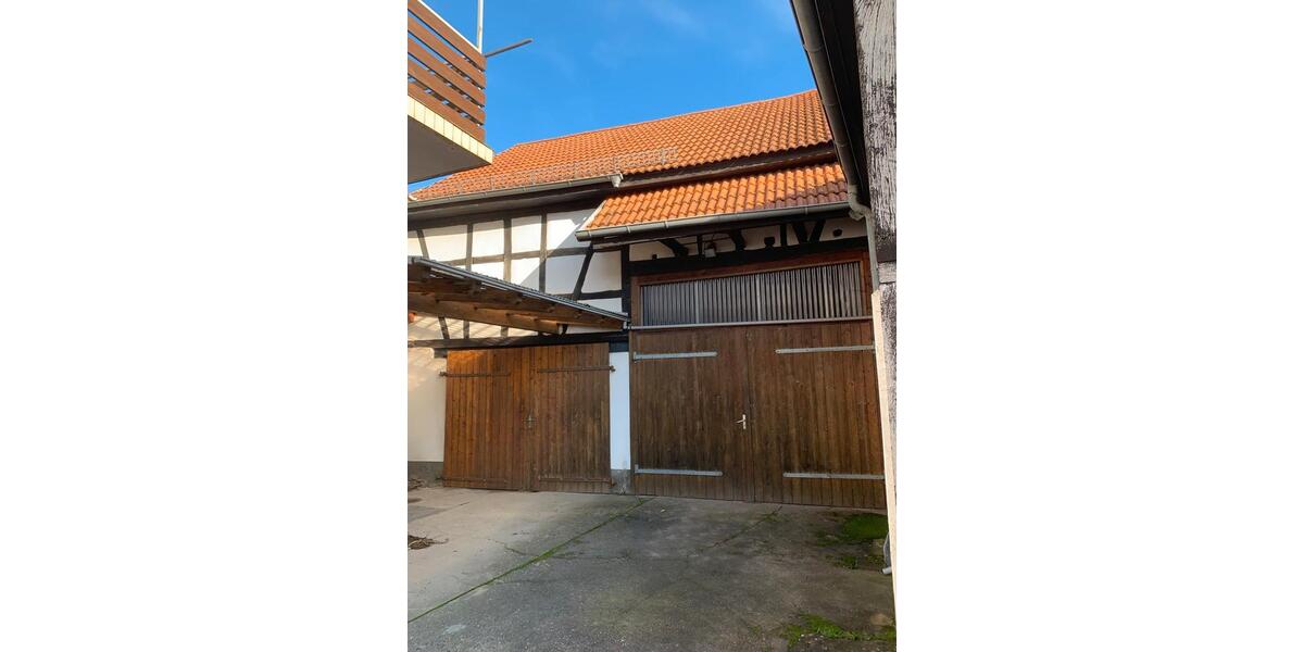 Mehrfamilienhaus, Wohnhaus Friedberg (Hessen) - 8 Zimmer, 200 m&sup2;, 485.000&euro; | Angebot:24827447
