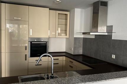 Wohnung Offenbach am Main Bieberer Berg - 2 Zimmer, 63 m&sup2;, 980&euro; | Angebot:26040485