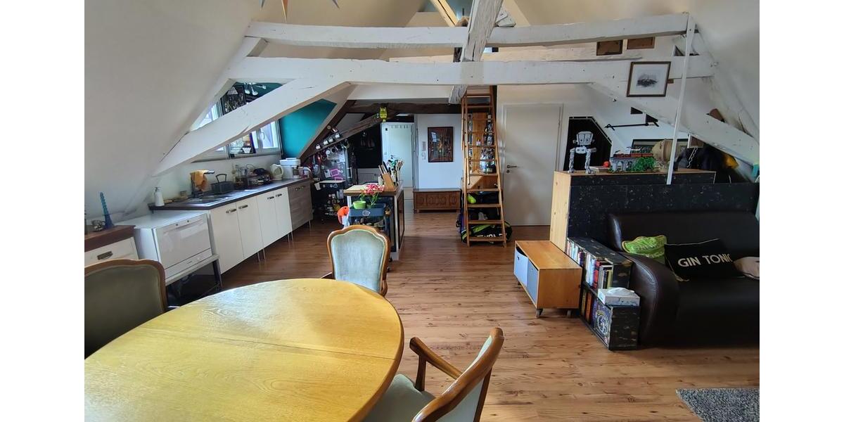 Dachgeschoßwohnung Groß-Zimmern Zimmern - 2 Zimmer, 87 m&sup2;, 890&euro; | Angebot:25637665