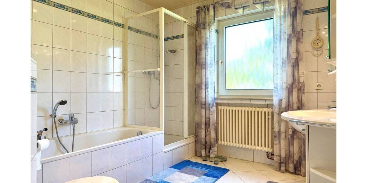 Mehrfamilienhaus, Wohnhaus Offenbach Bieber - 7 Zimmer, 221 m&sup2;, 445.000&euro; | Angebot:26891333