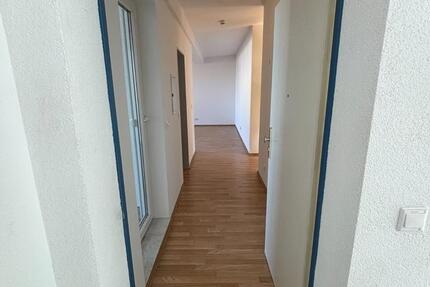 Wohnung Hanau - 3 Zimmer, 100 m&sup2;, 345.000&euro; | Angebot:25404945