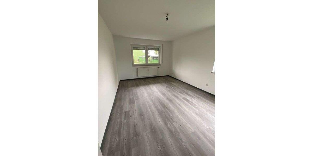 Erdgeschoßwohnung Großostheim - 4 Zimmer, 91 m&sup2;, 750&euro; | Angebot:26180646