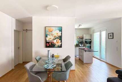 Wohnung Frankfurt am Main Kalbach - 4 Zimmer, 108 m&sup2;, 2.390&euro; | Angebot:25935180