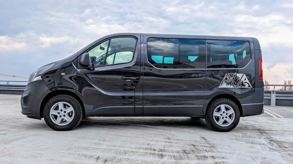 Opel Vivaro 194.500 km 13.999 &euro; Frankfurt am Main 60322