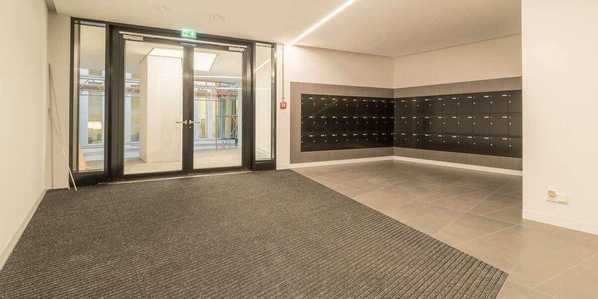Etagenwohnung Frankfurt am Main Innenstadt - 2 Zimmer, 70 m&sup2;, 2.700&euro; | Angebot:25727277