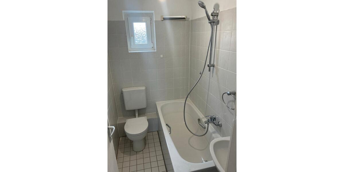 Etagenwohnung Gelnhausen - 2 Zimmer, 39 m&sup2;, 395&euro; | Angebot:25855158