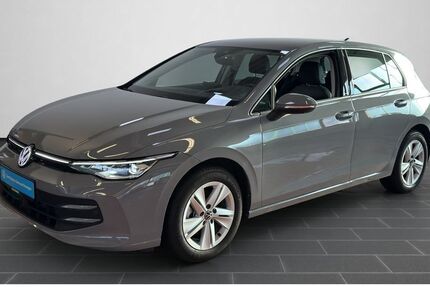 VW Golf 18.571 km 26.930 &euro; Aschaffenburg 63741