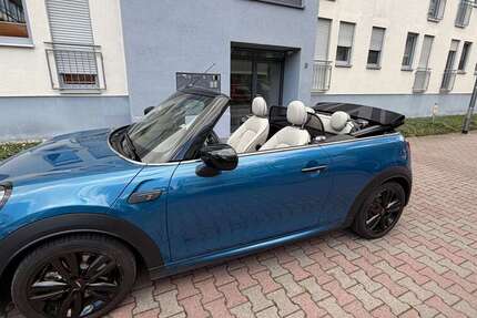Mini Cooper S Cabrio 12.400 km 29.900 &euro; Frankfurt am Main, Stadt 60439