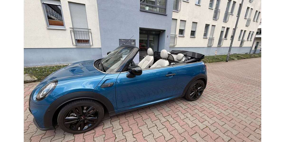 Mini Cooper S Cabrio 12.400 km 29.900 &euro; Frankfurt am Main, Stadt 60439