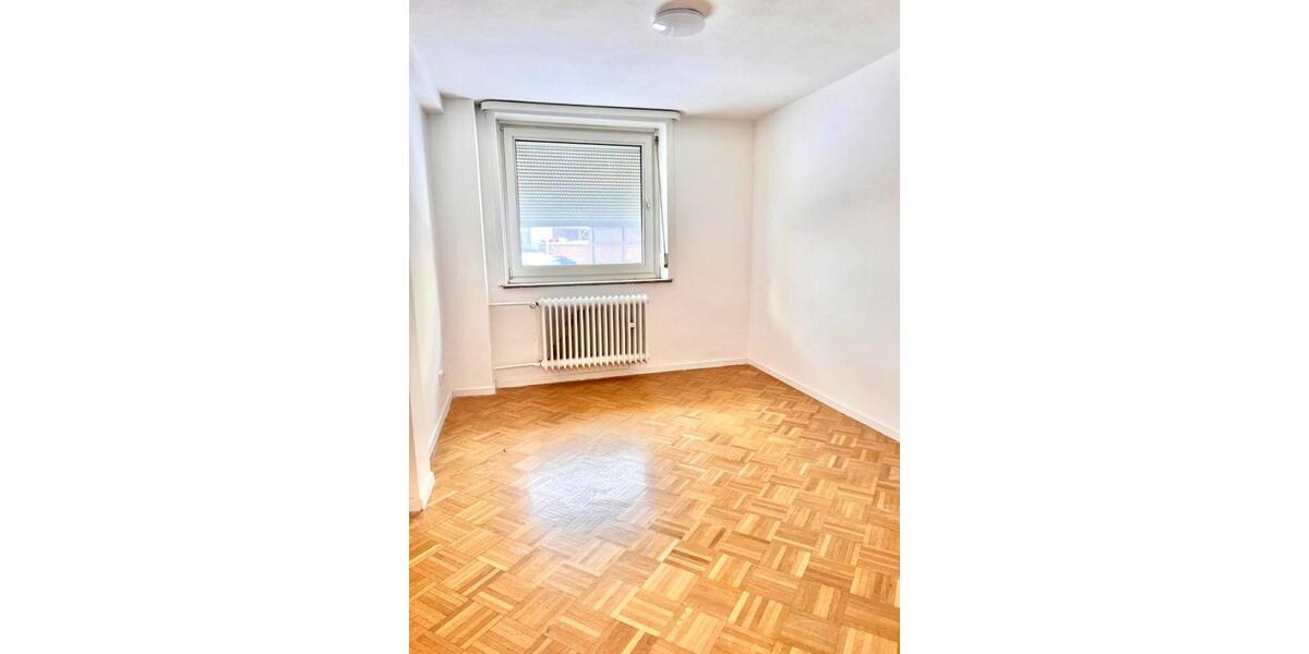 Etagenwohnung Dietzenbach - 1 Zimmer, 35 m&sup2;, 298&euro; | Angebot:23850615