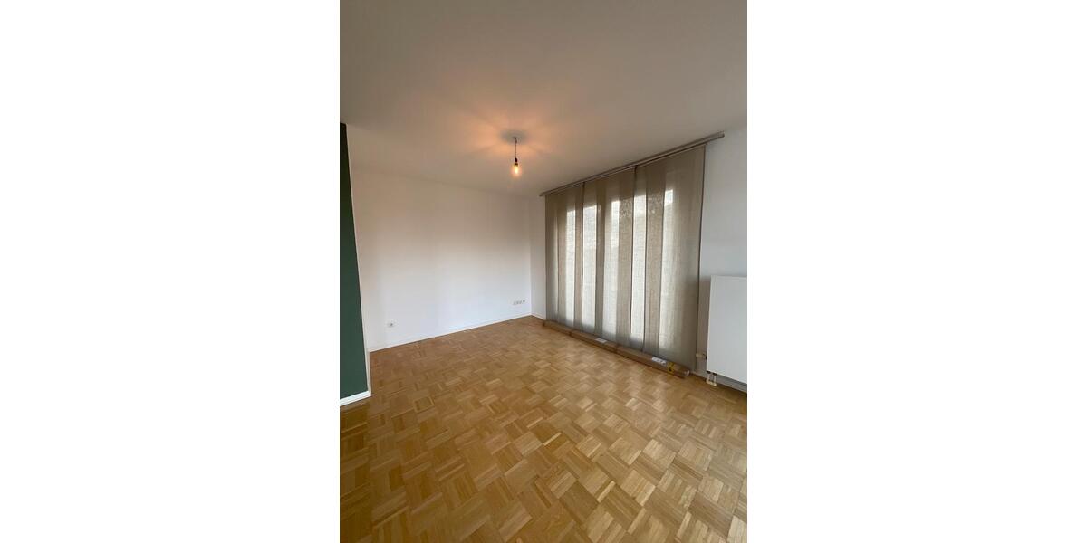 Etagenwohnung Frankfurt am Main Bergen-Enkheim - 2 Zimmer, 87 m&sup2;, 1.525&euro; | Angebot:23406603