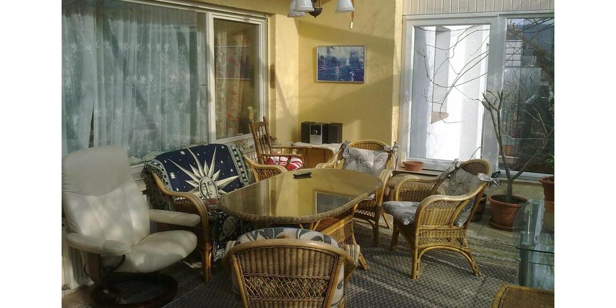 Erdgeschoßwohnung Freigericht - 6 Zimmer, 125 m&sup2;, 1.350&euro; | Angebot:25025023