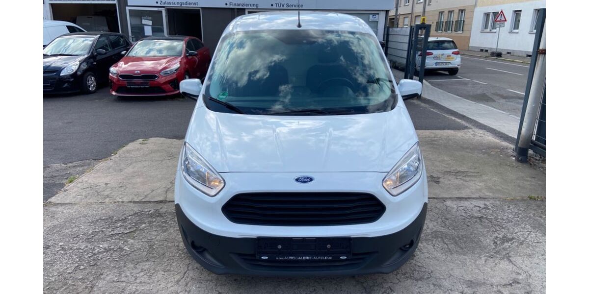 Ford Transit Courier 133.000 km 8.790 &euro; Hanau 63450