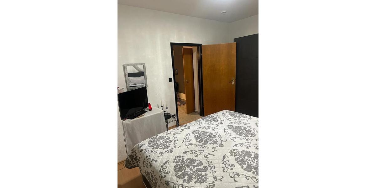 Dachgeschoßwohnung Florstadt - 2 Zimmer, 80 m&sup2;, 900&euro; | Angebot:25756788