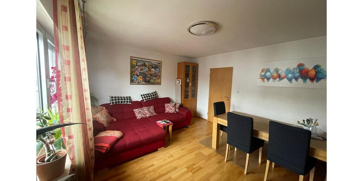 Etagenwohnung Eschborn - 5 Zimmer, 124 m&sup2;, 1.800&euro; | Angebot:25645591