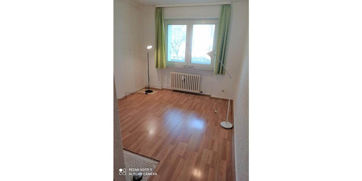 Erdgeschoßwohnung Frankfurt am Main Schwanheim - 3 Zimmer, 70 m&sup2;, 1.190&euro; | Angebot:25964081